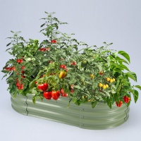 Raised garden bed