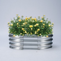 Raised garden bed